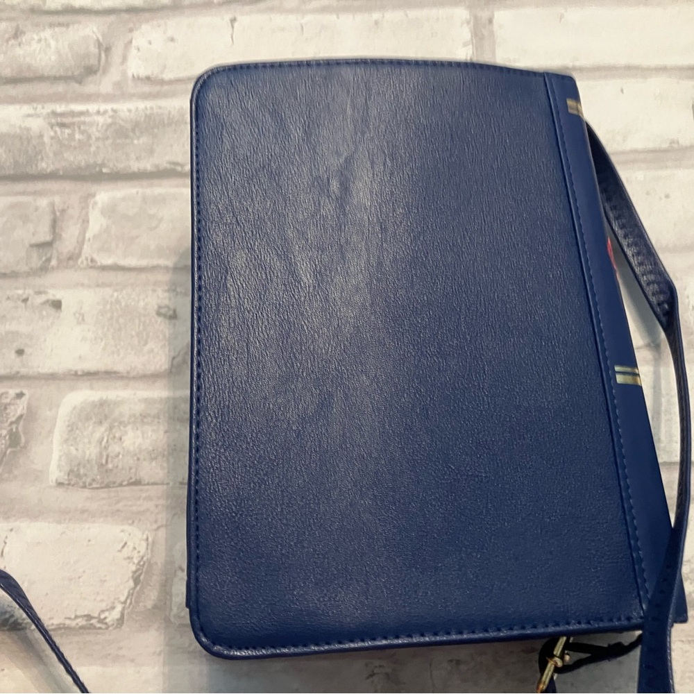 NWT Disney Beauty & the Beast Navy and Gold Book Crossbody Bag - Picture 3 of 5